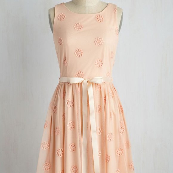 Spinning Time Together dress from ModCloth - Picture 1 of 5